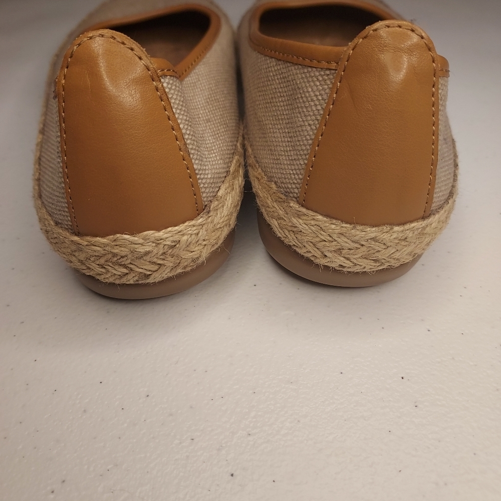 A2 Aerosoles flat shoe, shades of tan with braided rope border, size 6.5 - Picture 3 of 6